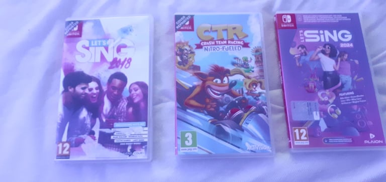 NINTENDO SWITCH CONSOLE BUNDLE 