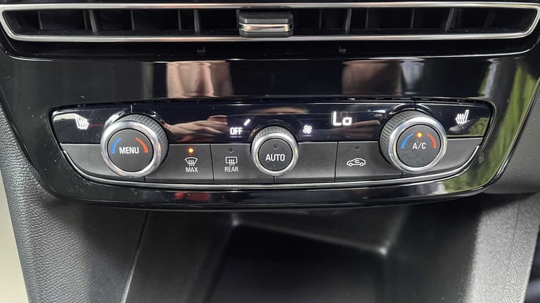 2022 Vauxhall Mokka 1.2 Turbo 100 SRi Premium 5dr Hatchback Petrol Manual