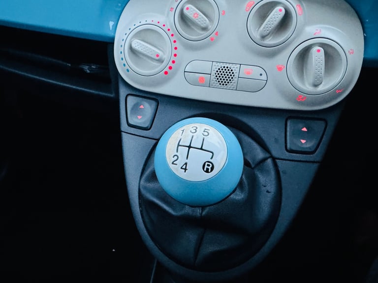 2013 Fiat 500 1.2 Colour Therapy 3dr HATCHBACK Petrol Manual