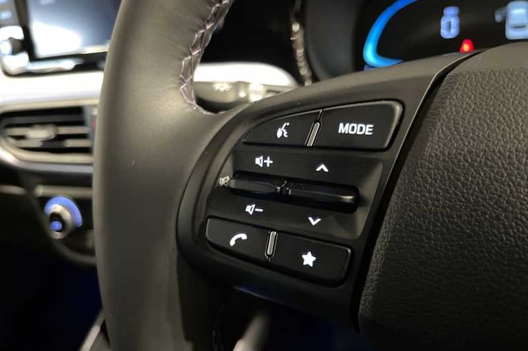 2025 Hyundai i10 1.2 Premium Hatchback 5dr Petrol Auto Euro 6 (s/s) (79 ps) Hatchback Petrol Auto...