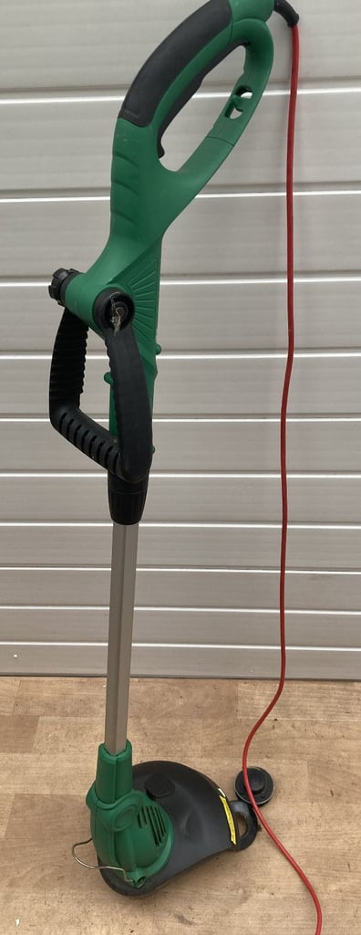 image for Gardenline Grass trimmer 400W *Not working, for spare parts and/or repair* – collect only