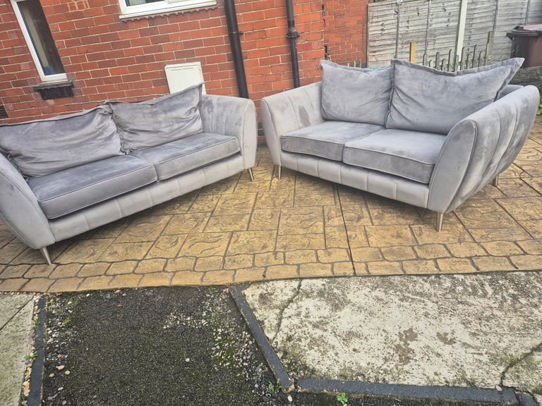 Grey velvet 2 & 3 seater sofas 
