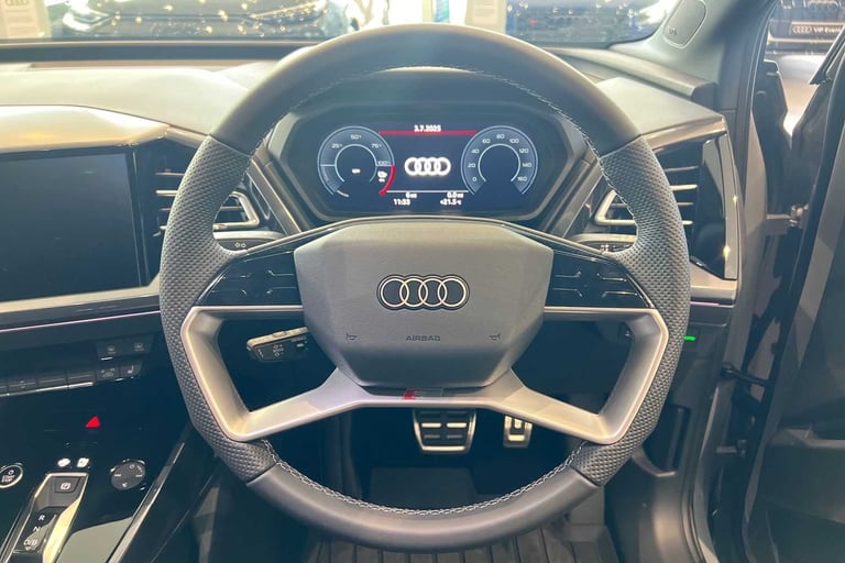 2025 Audi Q4 e-tron 250kW 55 Quattro 82kWh S Line 5dr Auto [Leather] SUV Electric Automatic