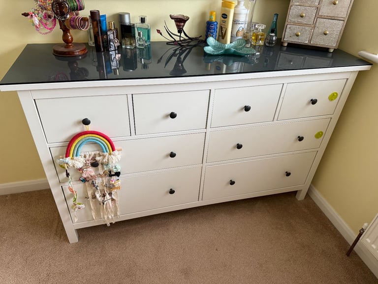 image for Large Chest of 8 Drawers