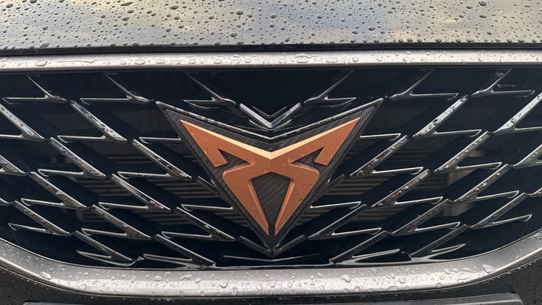 2024 Cupra Formentor 1.4 eHybrid 204 V2 5dr DSG Estate Estate Hybrid Automatic