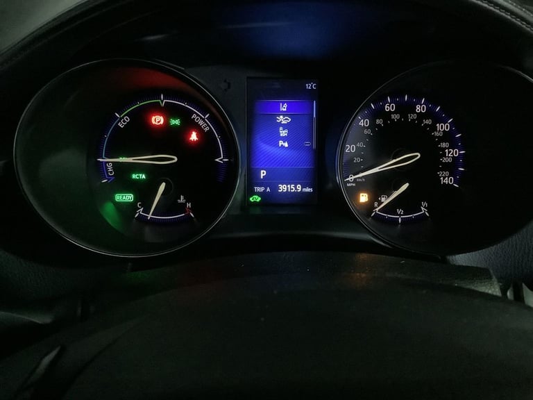 2018 Toyota C-HR 1.8 VVT-h Excel SUV 5dr Petrol Hybrid CVT Euro 6 (s/s) (122 ps) HATCHBACK PETROL...