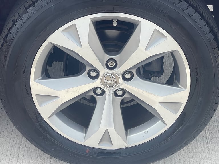 2017 Lexus NX 2.5 300h Premier SUV 5dr Petrol Hybrid E-CVT 4WD Euro 6 (s/s)