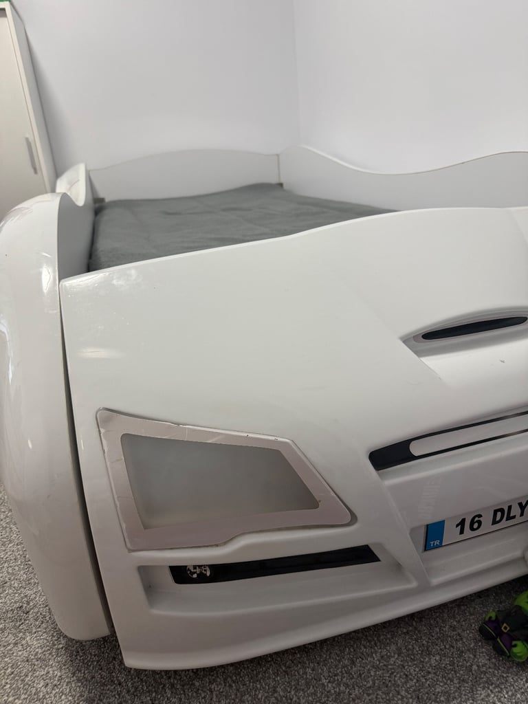 Car single bed with like new mattress