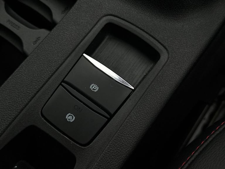 2020 Ford Kuga 2.0 EcoBlue mHEV ST-Line X Edition 5dr 4X4 DIESEL Manual