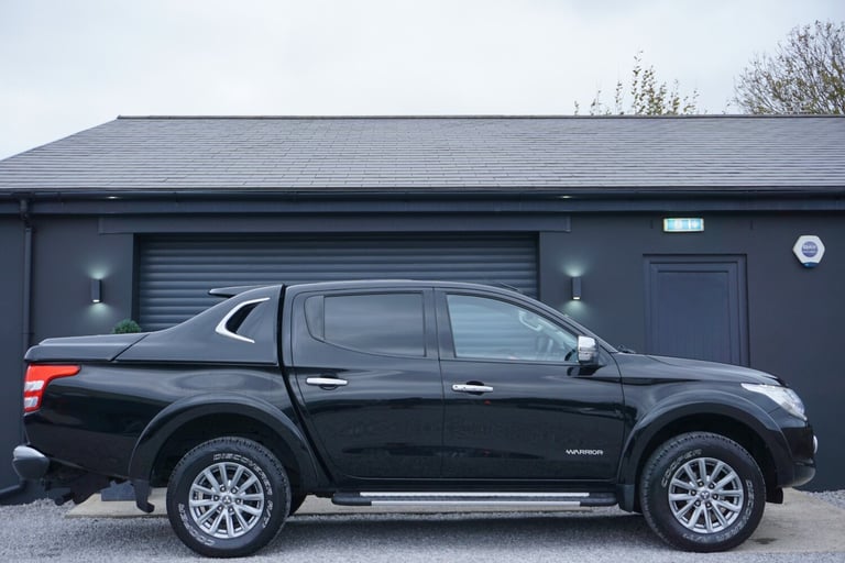 2015 Mitsubishi L200 Double Cab DI-D 178 Warrior 4WD *OUTSTANDING CONDITION FSH* PICK UP Diesel M...