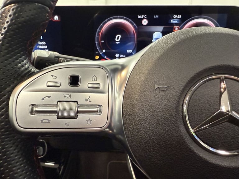 2020 Mercedes-Benz A-Class 1.5 A180d AMG Line (Premium Plus 2) Hatchback 5dr Diesel 7G-DCT Euro 6...