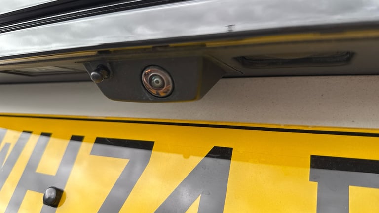 2025 Land Rover Range Rover Evoque 2.0 D165 Dynamic SE 5dr Auto Diesel Hatchback Hatchback Diesel...