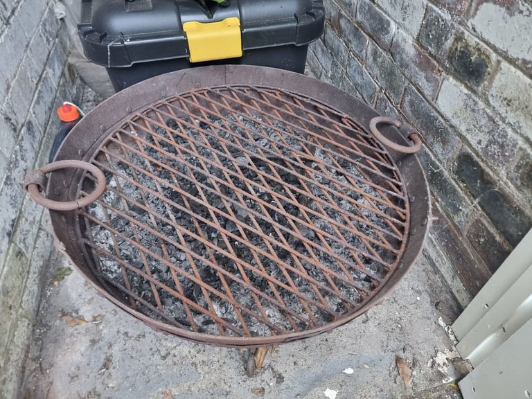 🔥 Rustic Kadai Fire Bowl / BBQ Grill – 60cm 🔥