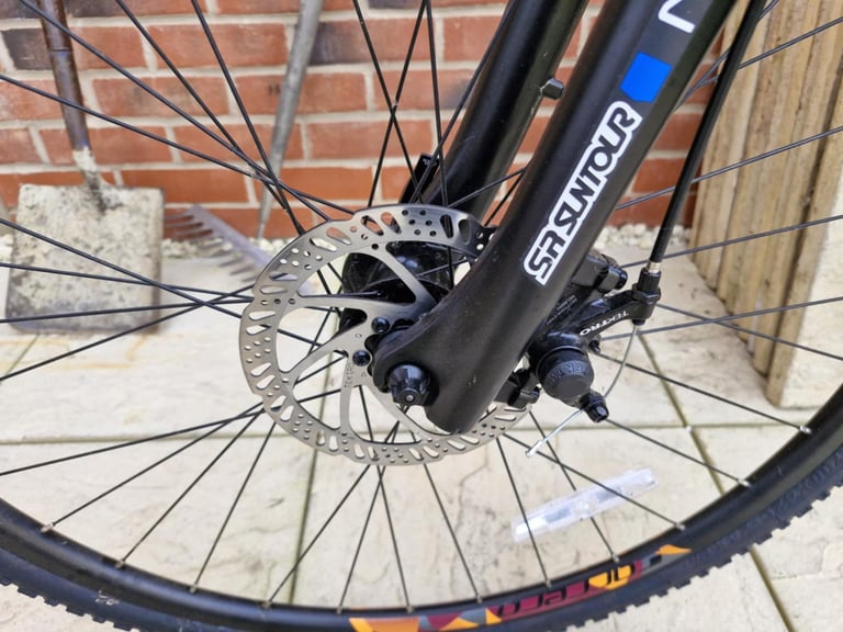 Carrera crossfire hybrid bike