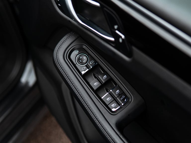 2017 Porsche Macan 3.0 TD V6 S SUV 5dr Diesel PDK 4WD Euro 6 (s/s) (258 ps)