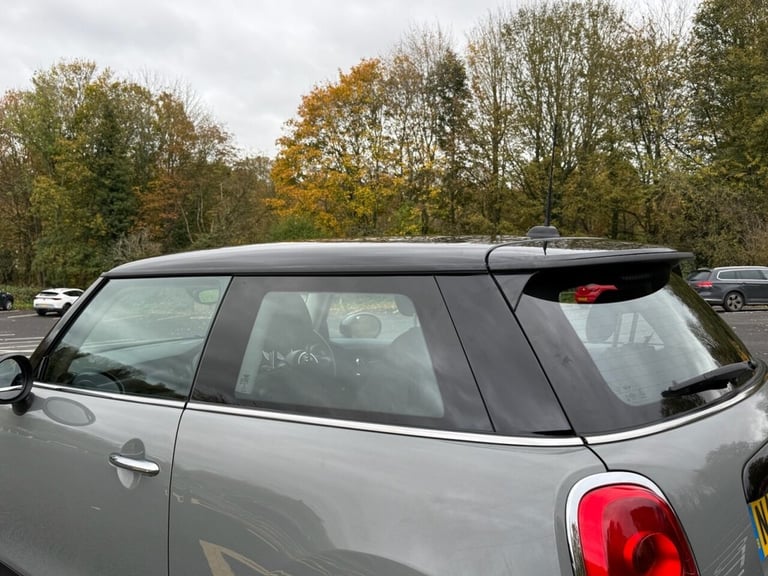 2017 67 MINI HATCH 1.5 COOPER HATCHBACK 3DR PETROL AUTO EURO 6 (S/S) (136 PS)