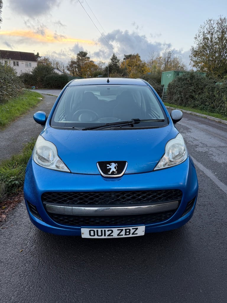 Peugeot, 107, Hatchback, 2012, Manual, 998 (cc), 3 doors