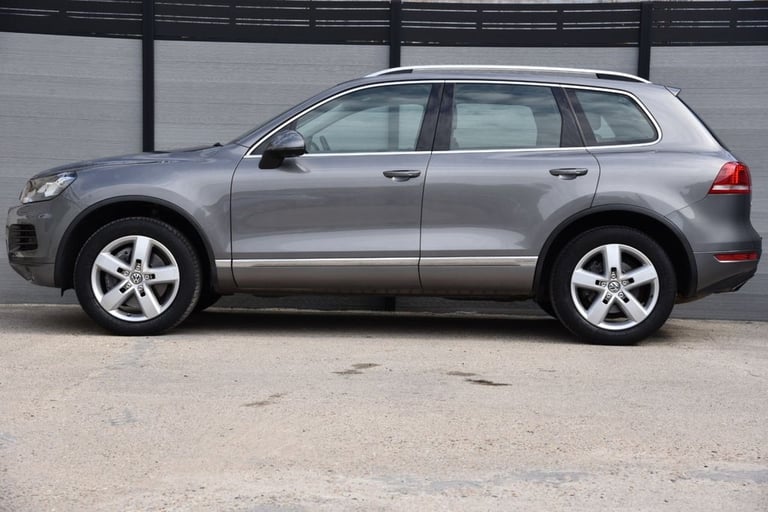 2013 Volkswagen Touareg 3.0h TSI V6 Hybrid SUV 5dr Petrol Hybrid Tiptronic 4WD Euro 5 (s/s) (333 ...