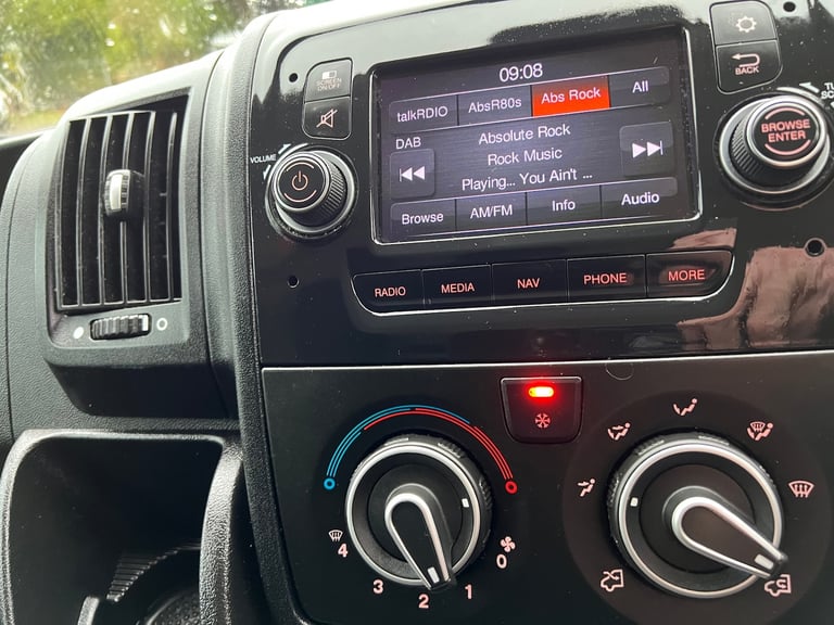 2021 Peugeot Boxer 2.2 BlueHDi L3H2 Professional Van 140ps 72k miles one owner full history  PANE...