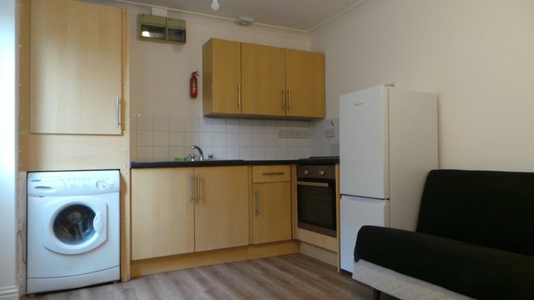 image for 1 Bedroom Flat  LU31DP 