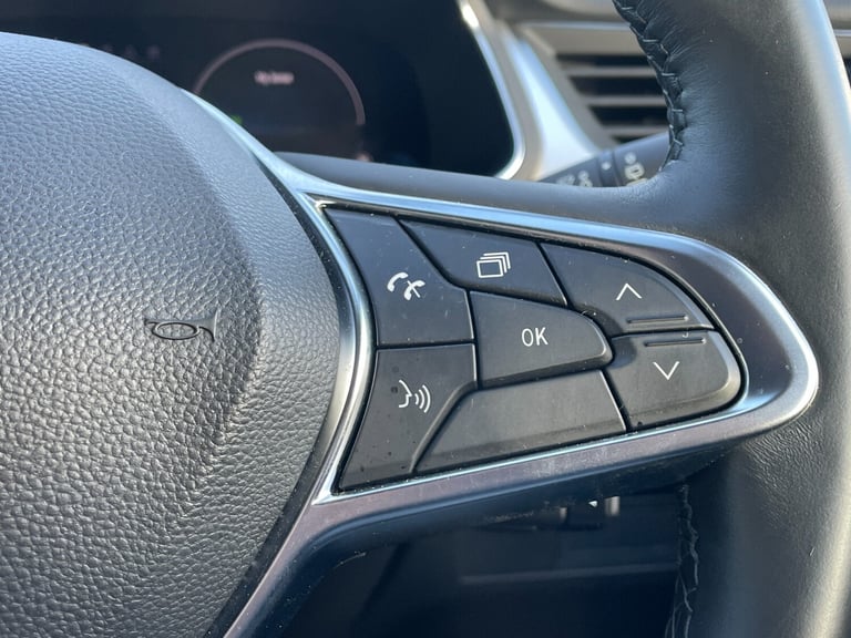 2021 Renault Captur 1.6 E-TECH PHEV 160 S Edition 5dr Auto Hatchback Petrol Parallel PHEV Automatic