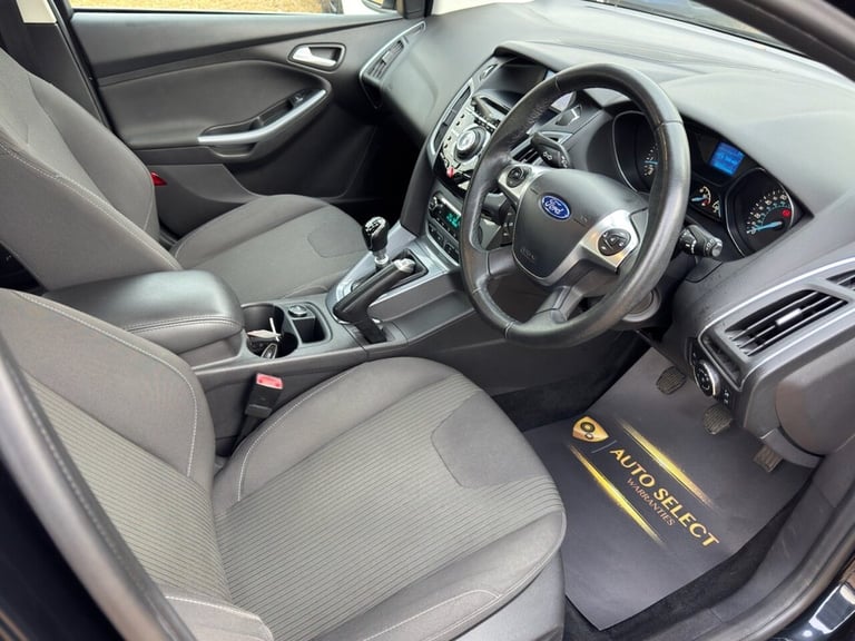 2014 Ford Focus 1.0 125 EcoBoost Titanium 5dr HATCHBACK PETROL Manual