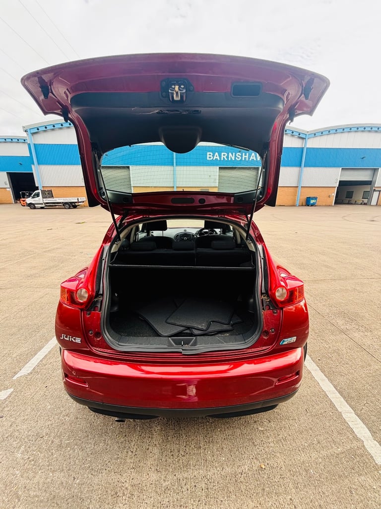 Nissan, JUKE, Hatchback, 2013, Manual, 1461 (cc), 5 doors