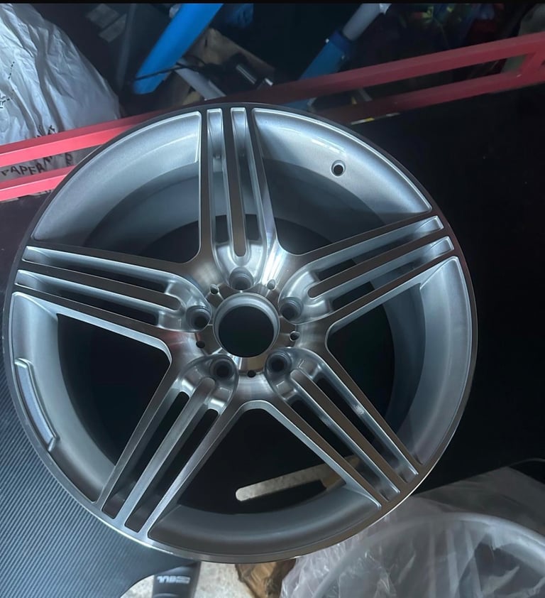 Mercedes alloy wheels