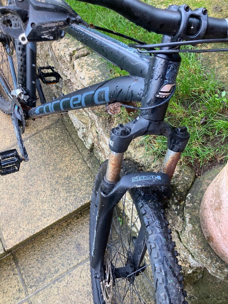 carrera vengeance 27.5 bicycle