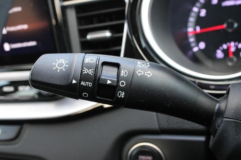2023 Kia XCeed 1.5 T Gdi 3 Suv 5dr Petrol Manual Euro 6 (s/s) (158 Bhp) HATCHBACK Petrol Manual
