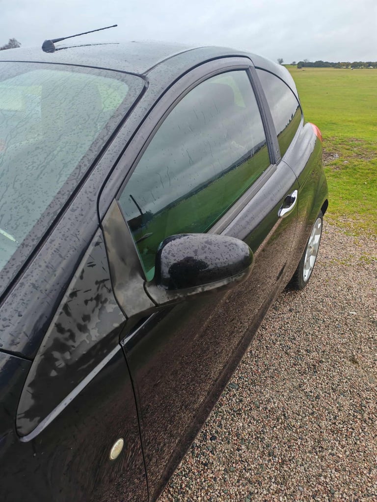 Ford, KA, Hatchback, 2010, Manual, 1242 (cc), 3 doors