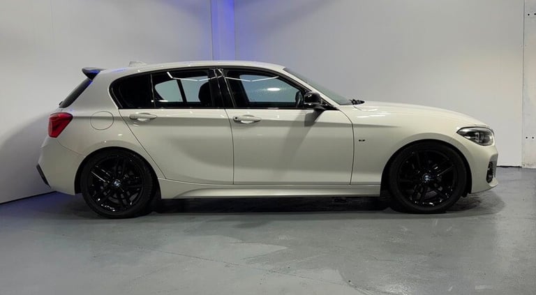 BMW 1 SERIES 120d XDRIVE M SPORT