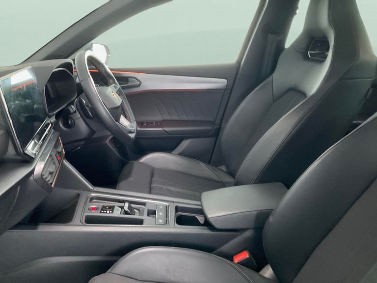 2024 Cupra Leon 1.4 eHybrid 12.8kWh VZ2 Design Edition Hatchback 5dr Petrol Plug-in Hybrid  Hatch...