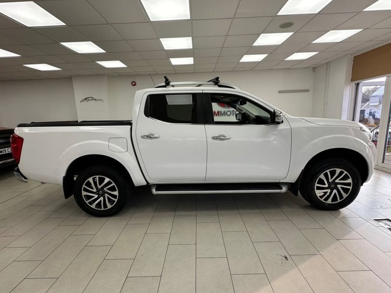 2016 Nissan Navara 2.3 dCi Tekna Pickup Double Cab 4dr Diesel Auto 4WD Euro 6 (190 ps) PICKUP Die...