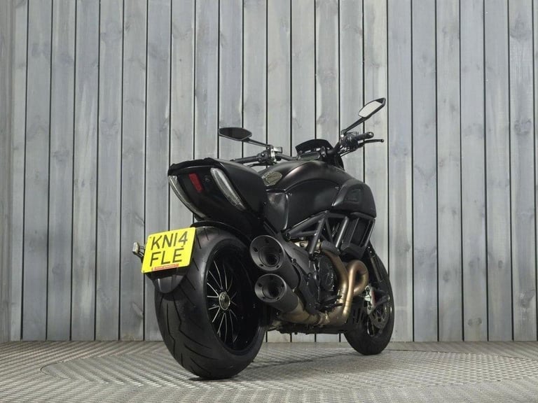2014 14 DUCATI DIAVEL