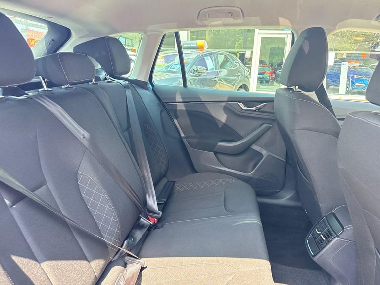 2022 Skoda Kamiq SE DRIVE TSI HATCHBACK Petrol Manual