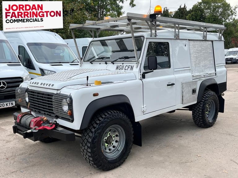2011 LAND ROVER DEFENDER 110 4X4 PICK-UP HARD TOP UTILITY WITH PTO DRIVEN WINCH