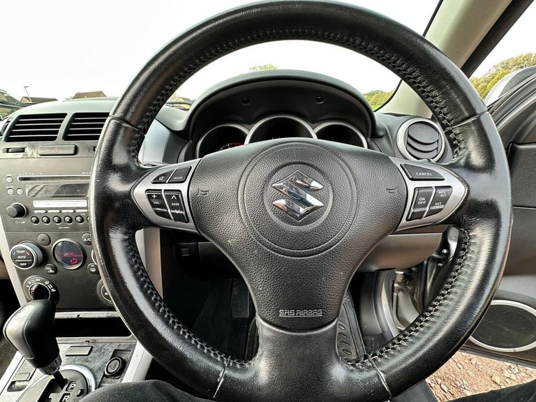 SUZUKI GRAND VITARA 2.4 VVT SZ5 Auto 4WD Euro 4 5dr 2010
