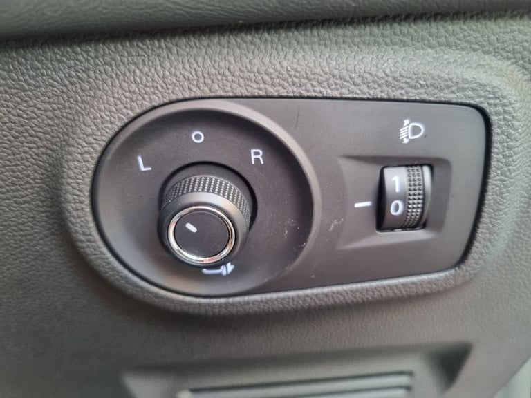 2023 MG MG ZS 1.5 VTi-TECH Exclusive SUV 5dr Petrol Manual Euro 6 (s/s) (106 ps) HATCHBACK Petrol...