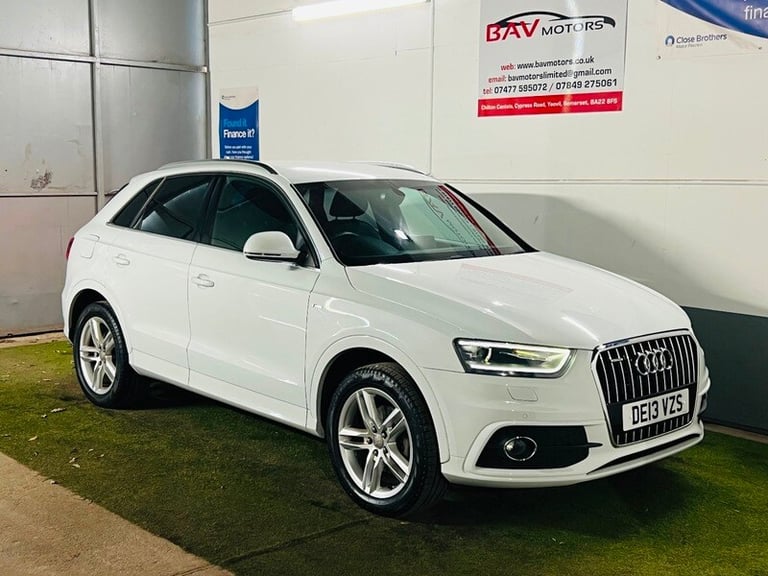 image for Audi Q3 2.0 TDI S line SUV 5dr Diesel Manual quattro Euro 5 (s/s) (140 ps)