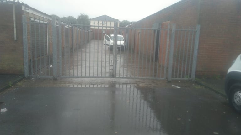 LOCK UP GARAGE TO LET IN MIDDLESBOROUGH