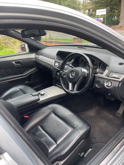 Mercedes-Benz, E CLASS, Saloon, 2012, Semi-Auto, 2143 (cc), 4 doors