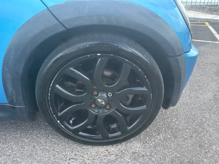 Mini COOPER S R53 1.6 supercharged NEW MOT 