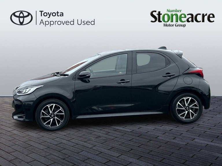 2022 Toyota Yaris 1.5 VVT-h Design Hatchback 5dr Petrol Hybrid E-CVT Euro 6 (s/s) (116 ps) HATCHB...
