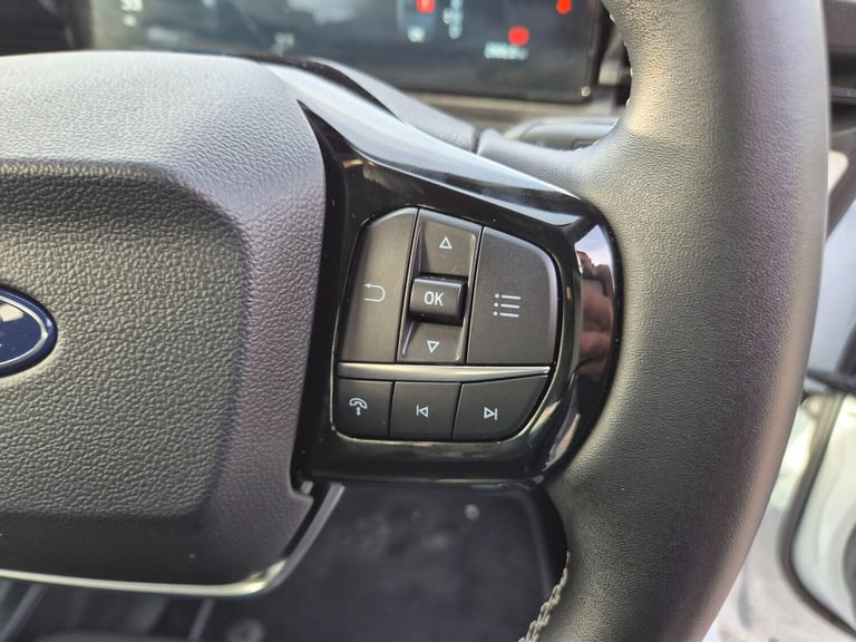 2025 Ford Puma Gen-E Standard Range 43kWh Select Auto 5dr HATCHBACK Electric Automatic