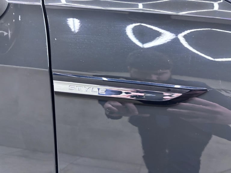 2020 Volkswagen Golf 1.5 eTSI MHEV Style DSG Euro 6 (s/s) 5dr HATCHBACK Petrol/Electric Hybrid Au...