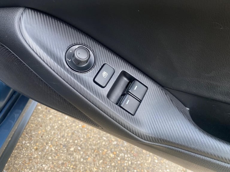 2017 Mazda MX-5 1.5 SKYACTIV-G Arctic Euro 6 2dr CONVERTIBLE Petrol Manual