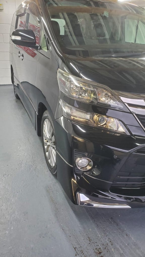  Toyota vellfire golden eyes II 3.5cc auto sunroofs 7 seats only 39k miles 2014