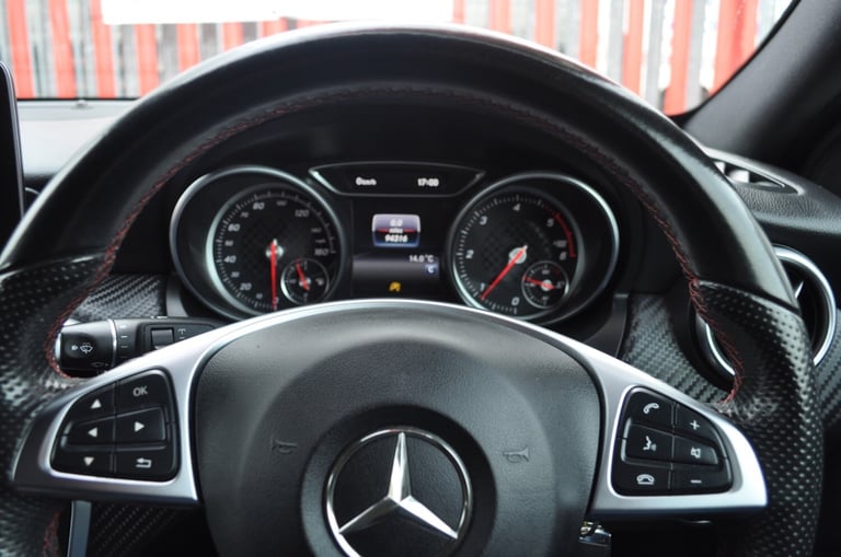 MERCEDES BENZ A180D AMG LINE 1 PREVIOUS OWNER 72MPG CAM BELT REVERSE CAM SAT NAV