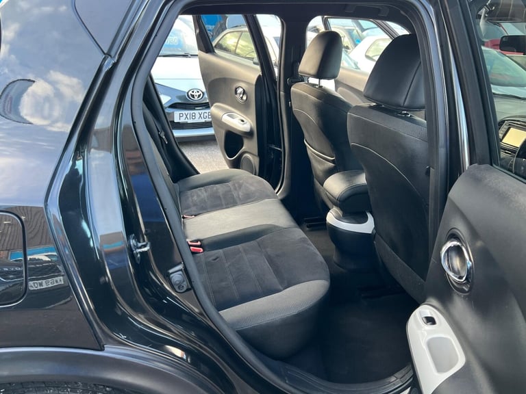 2016 Nissan Juke 1.5 dCi N-Vision SUV 5dr Diesel Manual Euro 6 (s/s) (110 ps) HATCHBACK Diesel Ma...